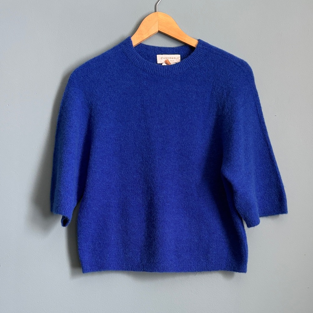 Made in Italy Women's Blue Sweater